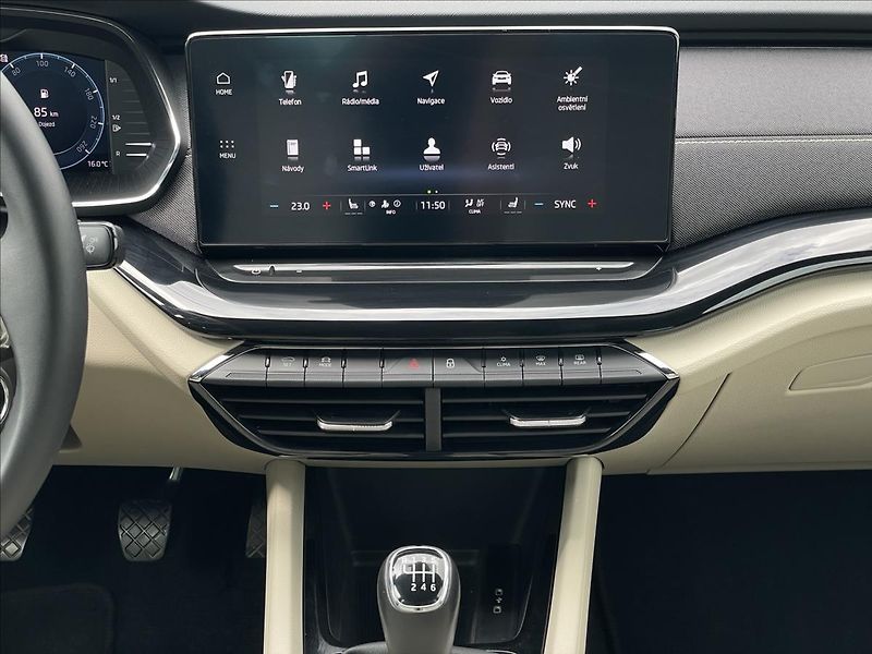 Škoda Octavia 1,5 TSI Style LED+AutoAC+PDC - fotka 11 z 19