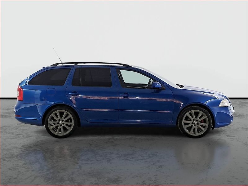 Škoda Octavia (2008) RS 2.0 TDI, Navi, Xenony - fotka 6 z 19