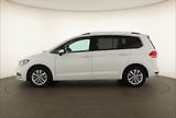 Volkswagen Touran (2019) 1.5 TSI - náhled 2