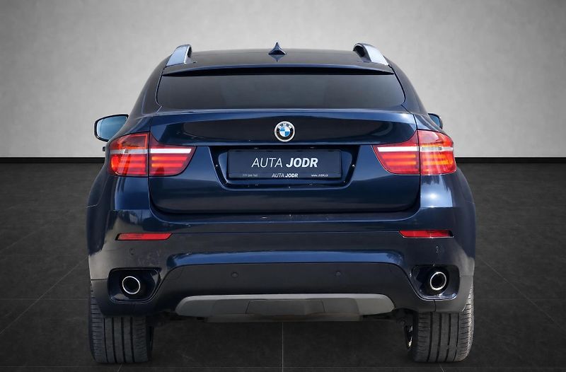 BMW X6 30d, Webasto, LED, HUD, Tažné - fotka 4 z 30