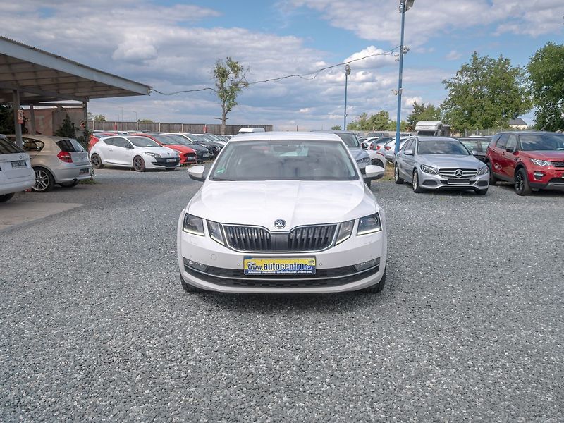 Škoda Octavia (2018) ČR 2.0TDI 110KW DSG – NAVIGACE - fotka 2 z 46