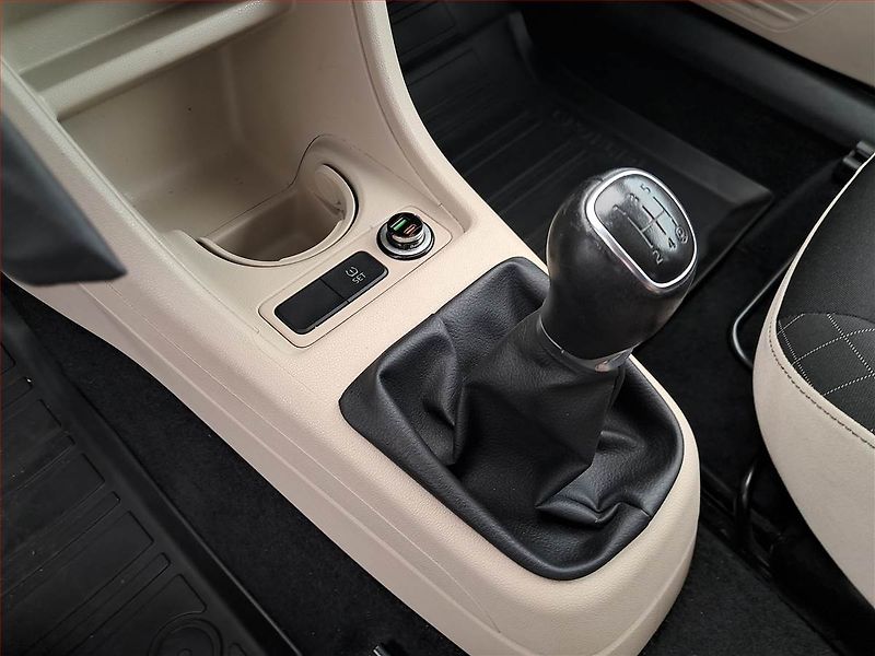 Škoda Citigo (2016) Ambition 1.0 MPI - fotka 15 z 16