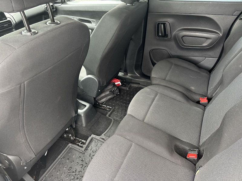 Citroën Berlingo (2022) 1.5 HDI LIVE PACK - fotka 8 z 29
