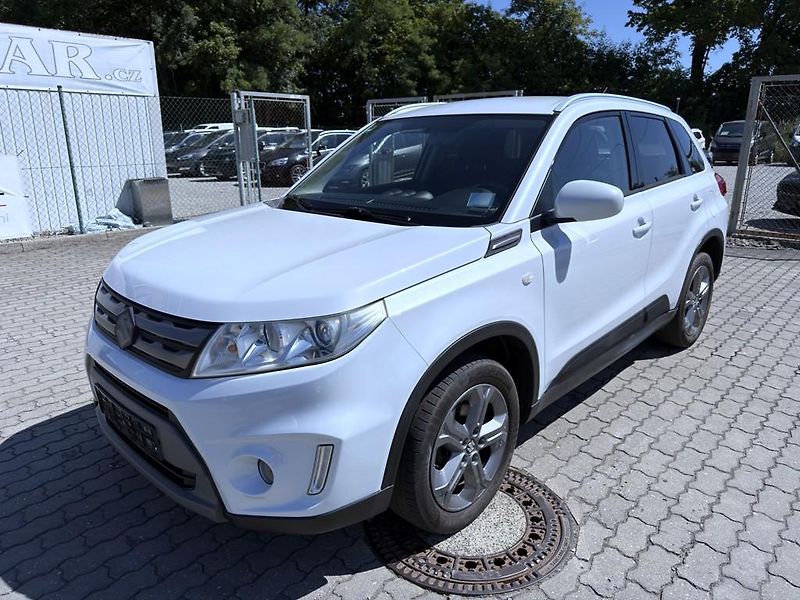 Suzuki Vitara 1.6i 88 kW 4x4 servisní knížka - fotka 1 z 20
