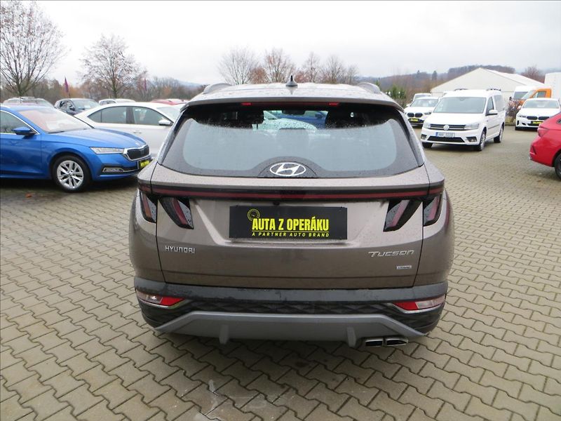 Hyundai Tucson 1,6 T-GDI Freedom 4x4 AT ČR - fotka 6 z 23