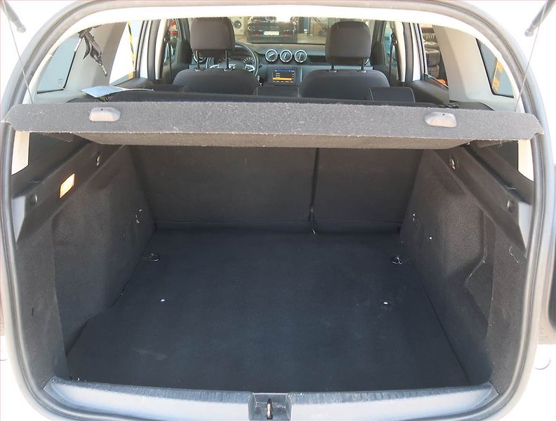 Dacia Duster (2021) 1.0 TCe, LPG, Navi, Tempomat - fotka 14 z 19