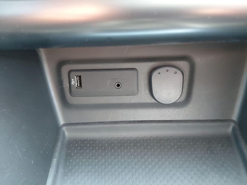 Renault Mégane (2017) 1,6 SCe 84 kW ZEN - fotka 24 z 25