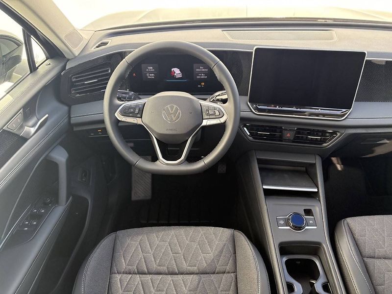 Volkswagen Tiguan (2026) People 7DSG mHEV 1,5eTSI - fotka 6 z 7