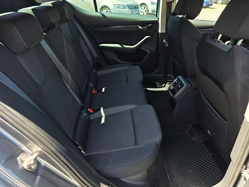 Škoda Octavia 1.0TSI E-Tec DSG AMBITION+ ČR! - fotka 18 z 40