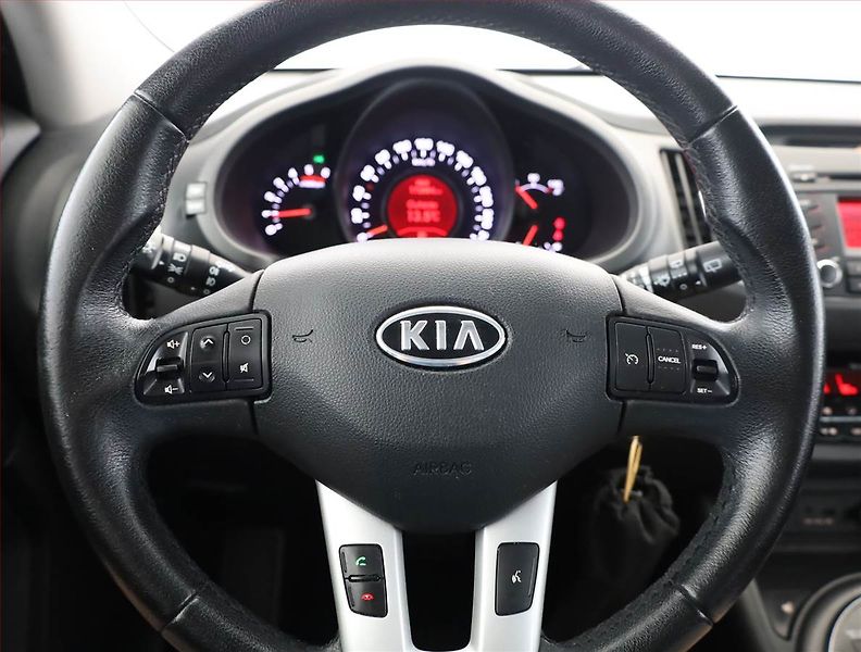 Kia Sportage (2011) 2.0 CRDi, 4X4, Automat, ČR - fotka 8 z 15
