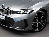 BMW Řada 3 330i xDrive Touring - náhled 7
