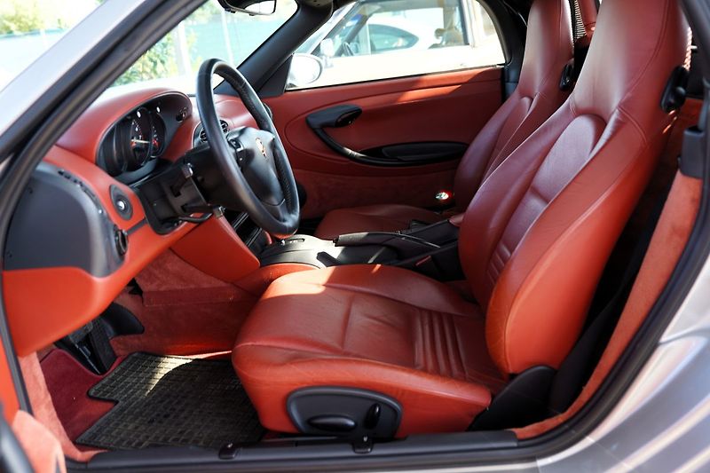 Porsche Boxster 2.5i/205PS/hardop/54.000 km !! - fotka 14 z 17