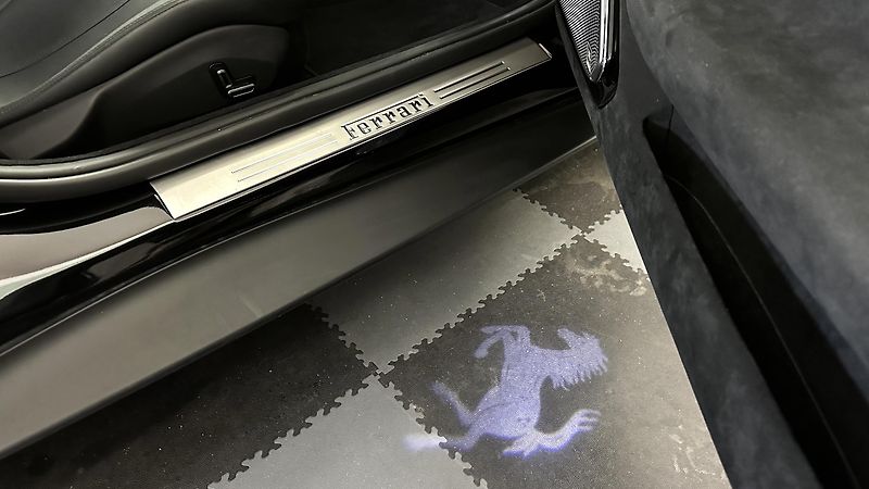 Ferrari Roma Roma 1.majitel / záruka / top - fotka 42 z 43