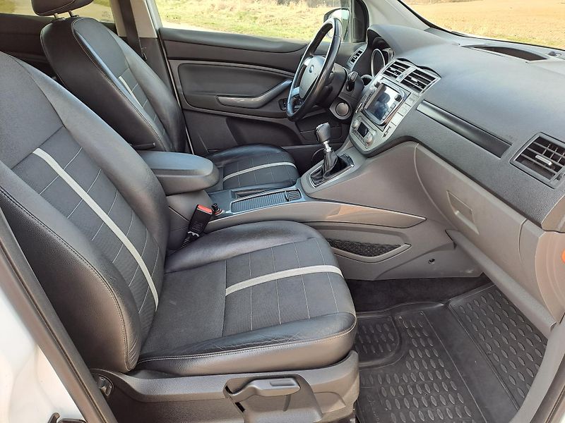 Ford Kuga (2009) 2.0 TDCi 4x4 PŮVOD ČR - fotka 14 z 31