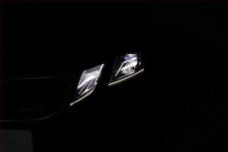 Škoda Octavia (2017) Scout 2.0 TDI, 4X4, Automat - fotka 27 z 27