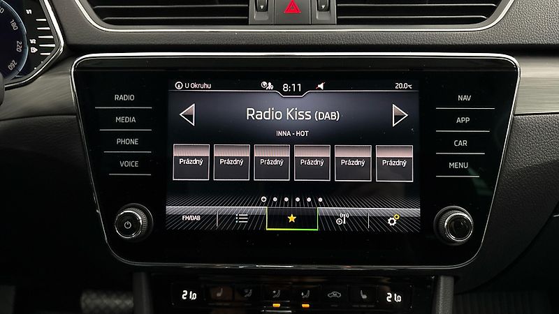 Škoda Superb 2.0 TSI DSG Style Combi - fotka 11 z 29