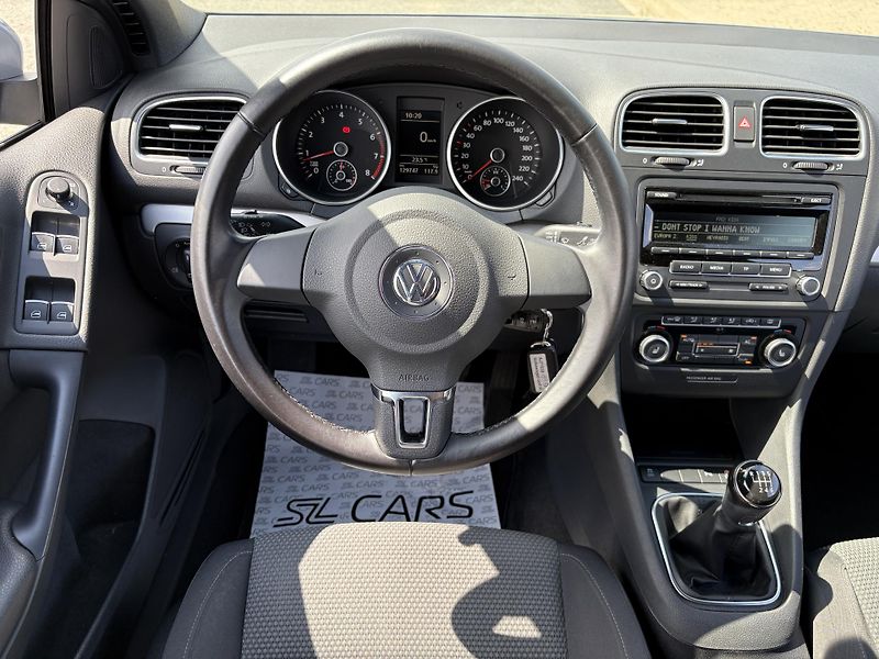 Volkswagen Golf 1.2 TSI CABRIOLET SERVISKA - fotka 17 z 40