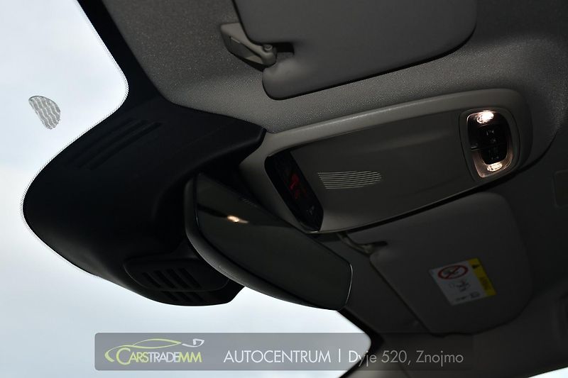Volvo V60 2,0 T6 186kW PHEV TWIN ENGINE - fotka 43 z 51