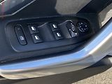 Peugeot 2008 (2017) 1.2 PT, Crossway, panor - náhled 11