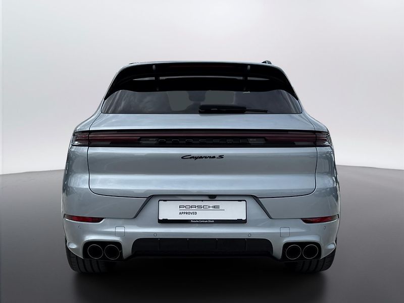Porsche Cayenne S E-Hybrid Black Edition - fotka 8 z 30