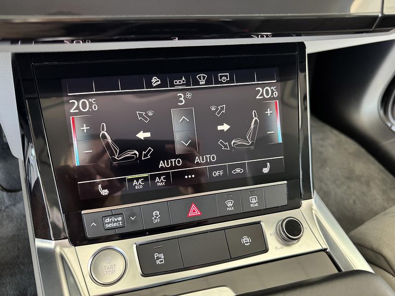 Audi e-tron 55 Quattro*300kW*NočníVidění - fotka 23 z 35