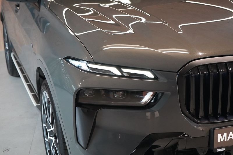 BMW X7 40d xDrive, Nezávislé, Masáž - fotka 5 z 48