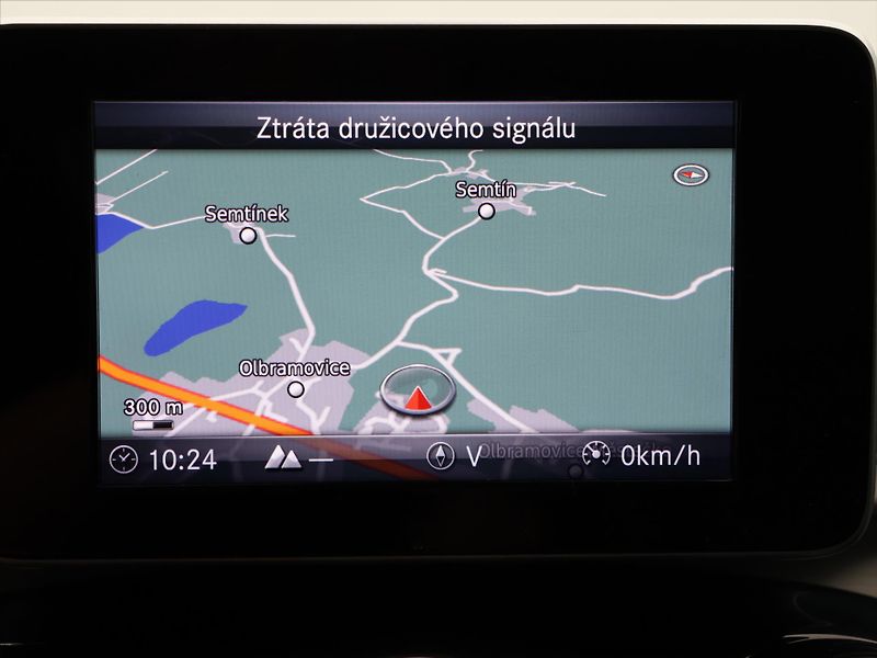 Mercedes-Benz GLC 2,1 250d 150 kw 4MATIC CZ AMG - fotka 23 z 33