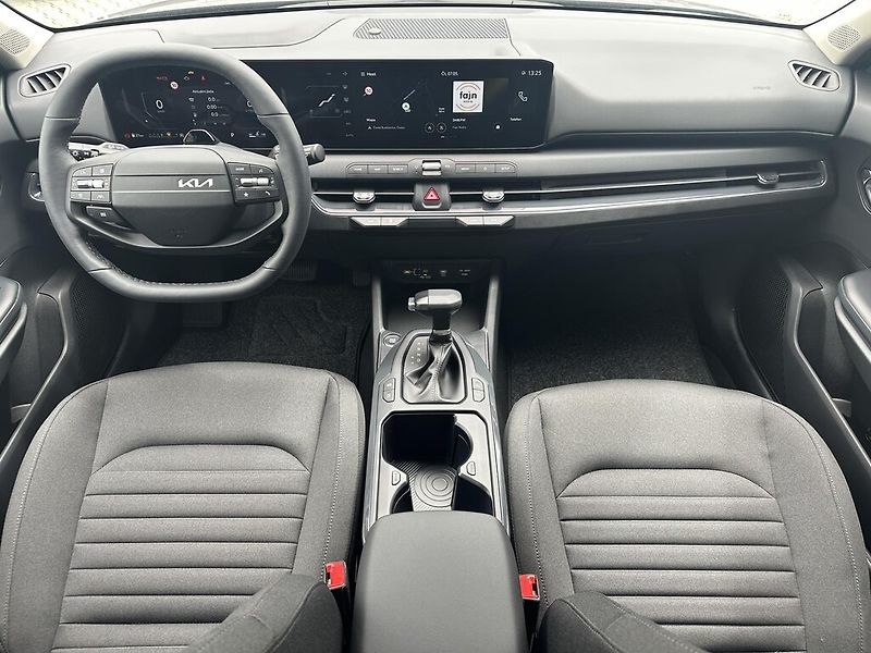 Kia K4 Sportswagon (2026) 1,6 T-GDi 7DCT 110 kW EXCLUSIV - fotka 5 z 6