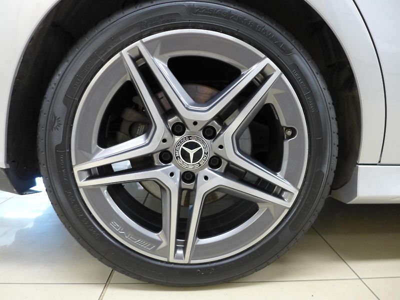 Mercedes-Benz CLA 200d, AERO paket,ČR, 1.MAJITEL - fotka 32 z 37