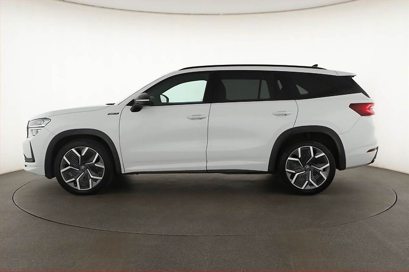Škoda Kodiaq (2025) 2.0 TDI, SPORTLINE, 4X4 - fotka 3 z 27