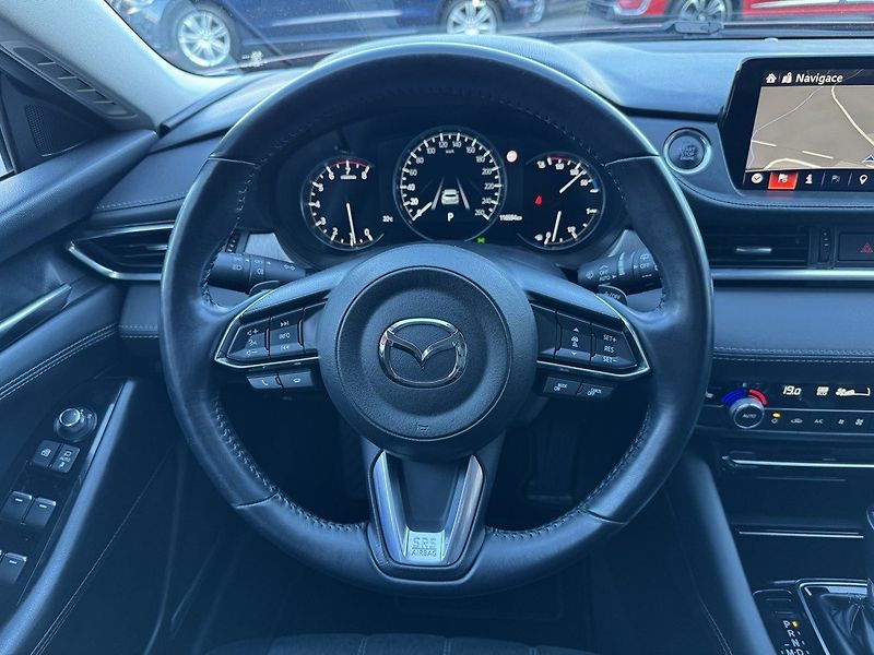 Mazda 6 (2018) 2.5i G-194 Automat LED Bose - fotka 7 z 50