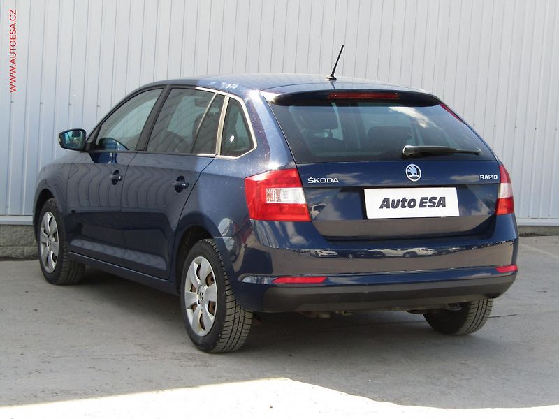 Škoda Rapid (2015) 1.2TSi, ČR, Ambition, TZ - fotka 6 z 14