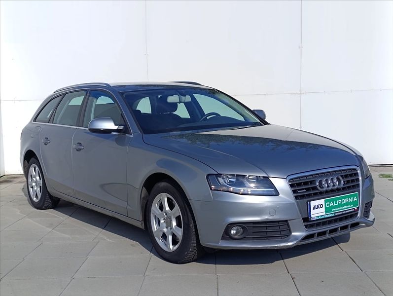 Audi A4 Avant 2,0 TDi Quattro Aut. Kli - fotka 5 z 30