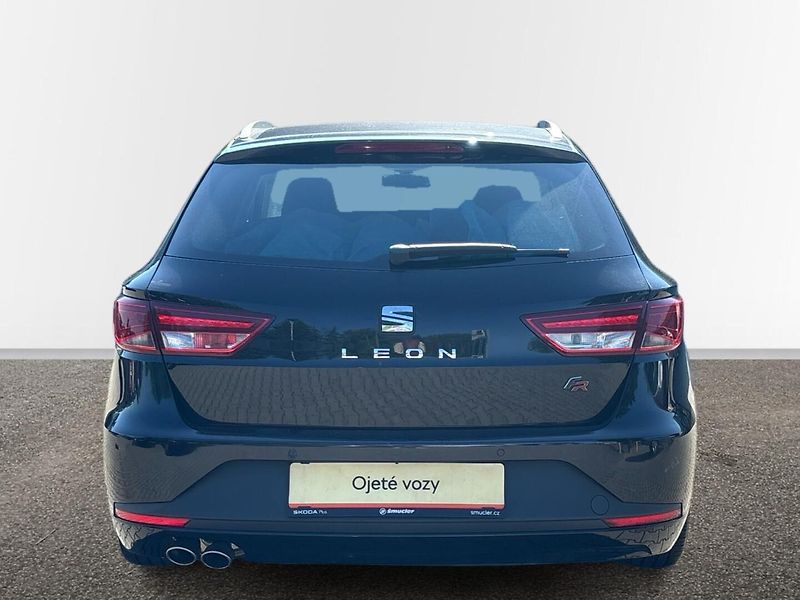 Seat Leon ST FR - fotka 17 z 26