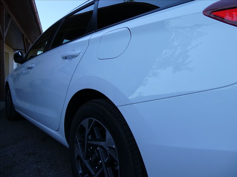 Hyundai i30 1,5 DPI 71kW Family,ČR,záruka - fotka 15 z 46