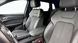 Audi Q8 e-tron 50 Q Vzd. odpružení Kamera Taž - náhled 8