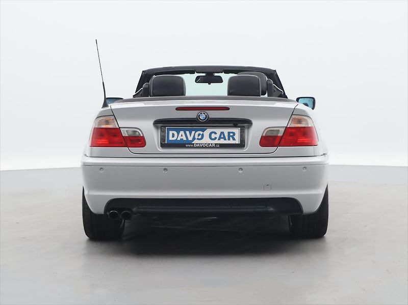 BMW Řada 3 3.0 330i 170kW Mpaket BiXenon - fotka 12 z 28