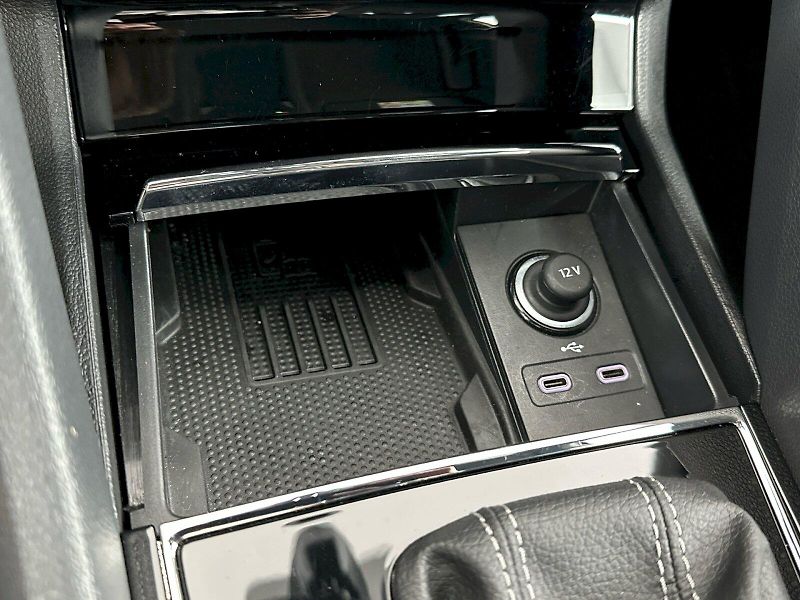 Škoda Karoq (2025) DSG 2.0TDI 110kW 4x4 SportLine - fotka 24 z 35