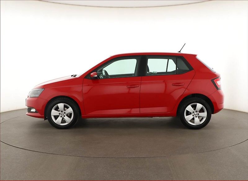 Škoda Fabia (2018) 1.0 TSI, Tempomat - fotka 3 z 12