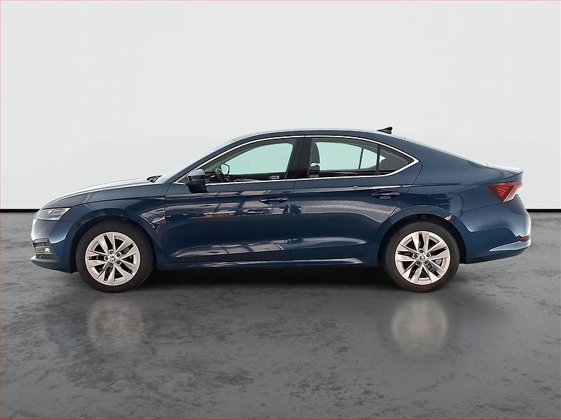 Škoda Octavia (2021) 2.0 TDI, Automat, ČR,1.maj - fotka 3 z 21