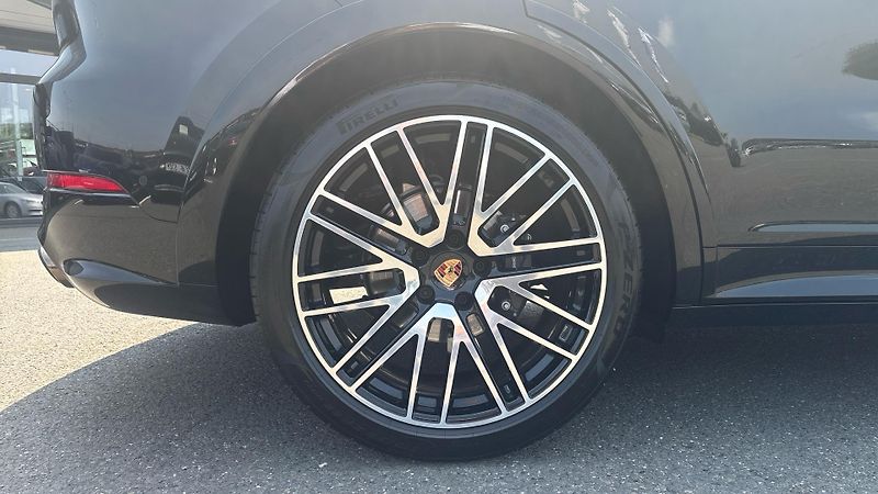 Porsche Cayenne Coupé Black Edition - fotka 10 z 23