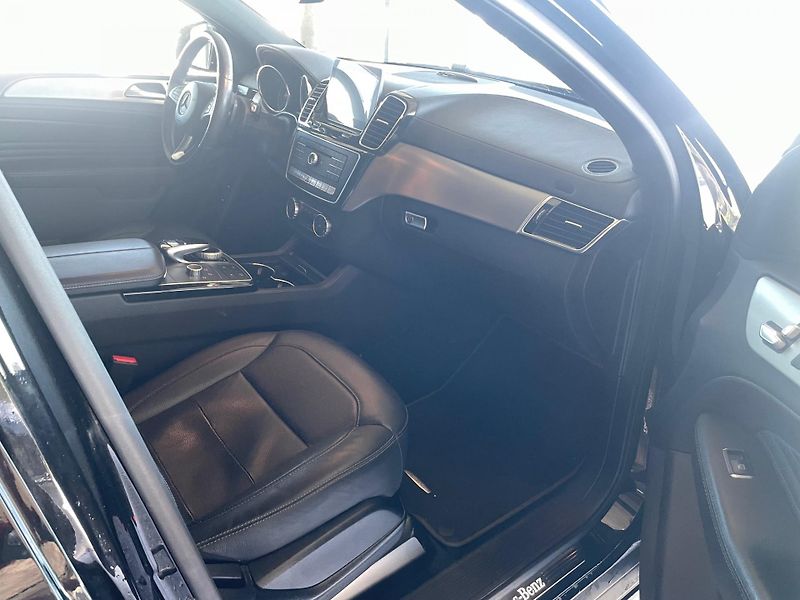 Mercedes-Benz GLE (2019) 400 4M coupé - fotka 25 z 33