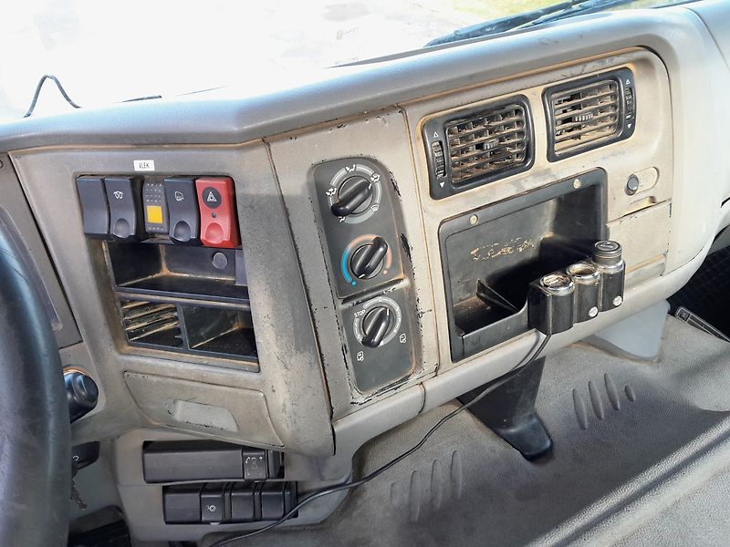 Renault 370.34 PR 6x6 - fotka 26 z 37