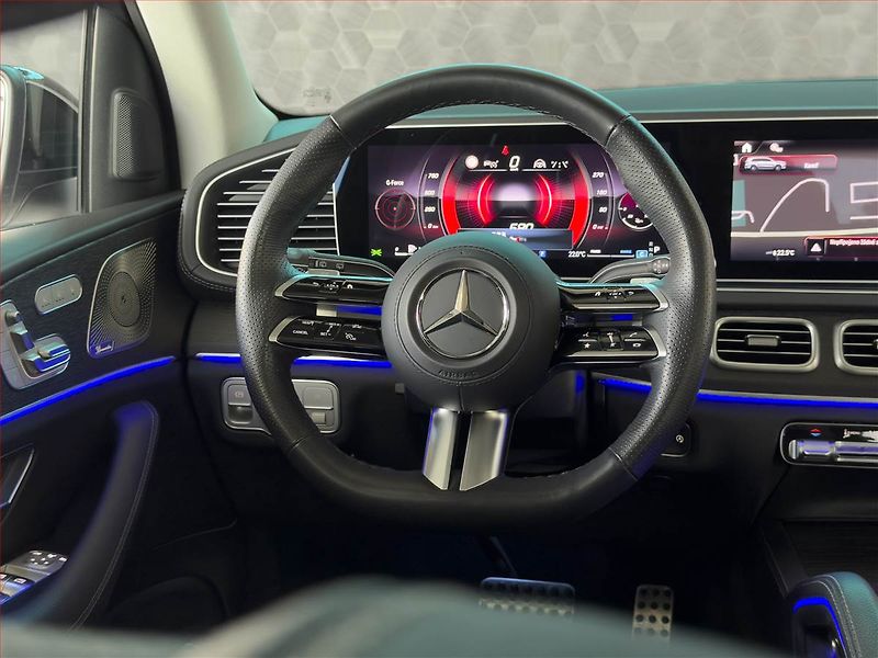 Mercedes-Benz GLS (2025) 450 d 4MATIC - fotka 16 z 24