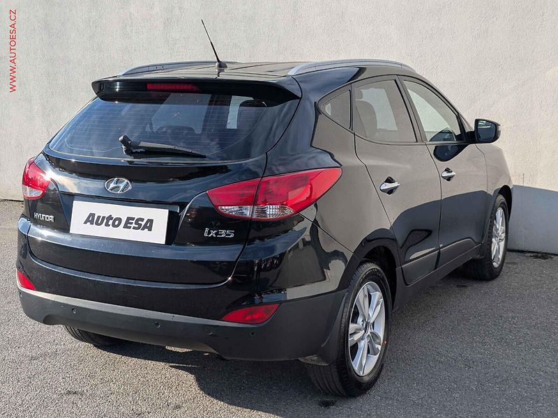Hyundai ix35 (2013) 1.6 GDi, 2.maj,ČR, servis - fotka 4 z 18