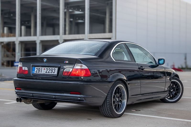 BMW Řada 3 Automat • 170 kW / 231 k - fotka 5 z 29