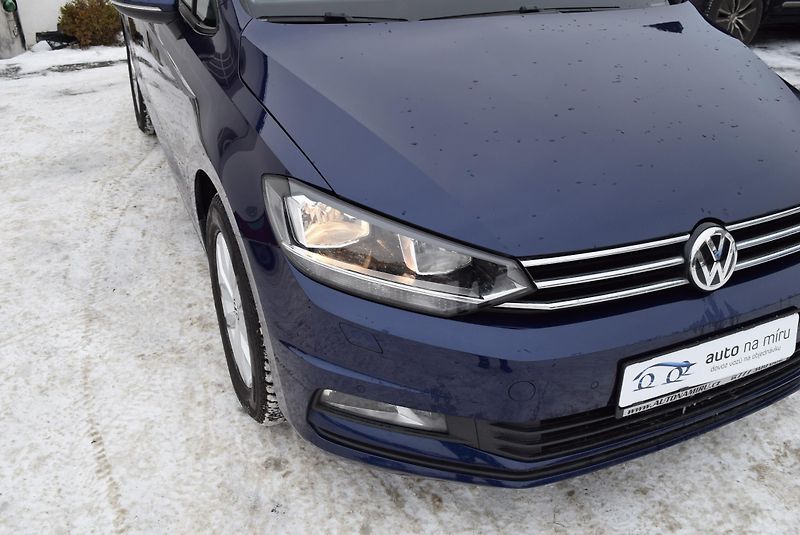 Volkswagen Touran (2017) 1.4TSI 110kw COMFORTLINE BMT  - fotka 4 z 50