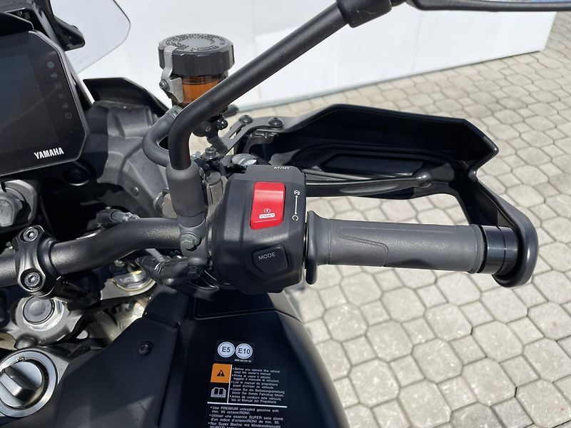 Yamaha (2026) Tracer 9 GT Y-AMT EU5+ - fotka 14 z 14