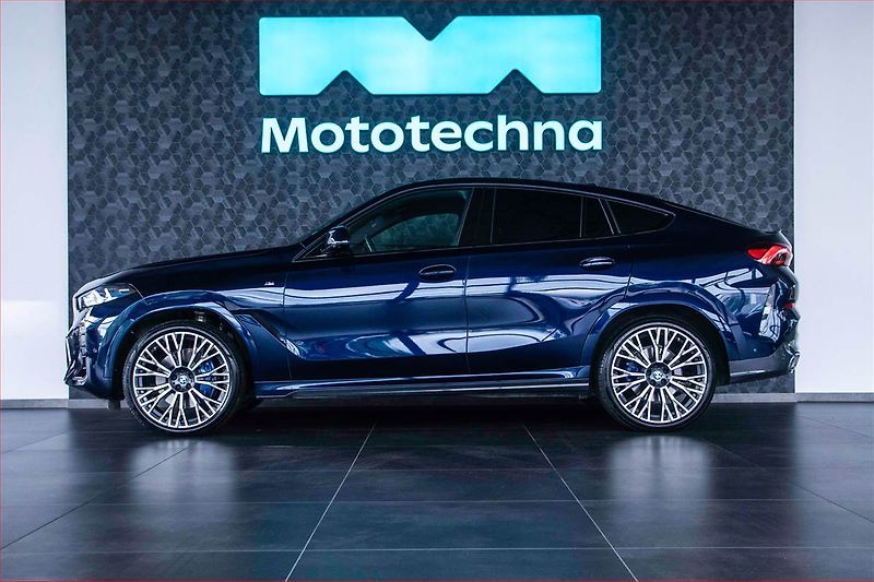 BMW X6 (2024) xDrive30d - fotka 3 z 20