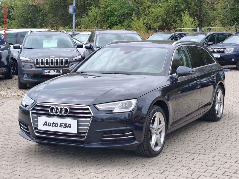 Audi A4 (2018) 2.0 TDi, Bixen, navi, +ALU - fotka 3 z 20